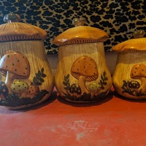 Mushroom cookie jars